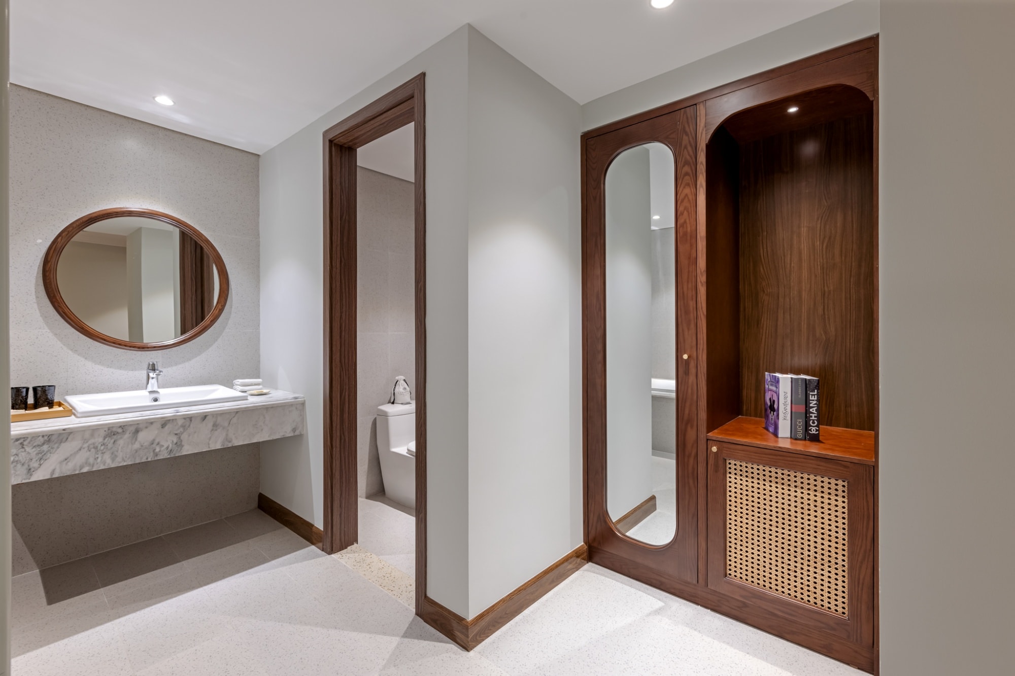 La Siesta Classic Hang Thung - Penthouse Suite